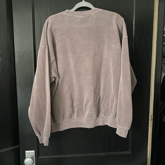 crewneck - Picture 2 of 3